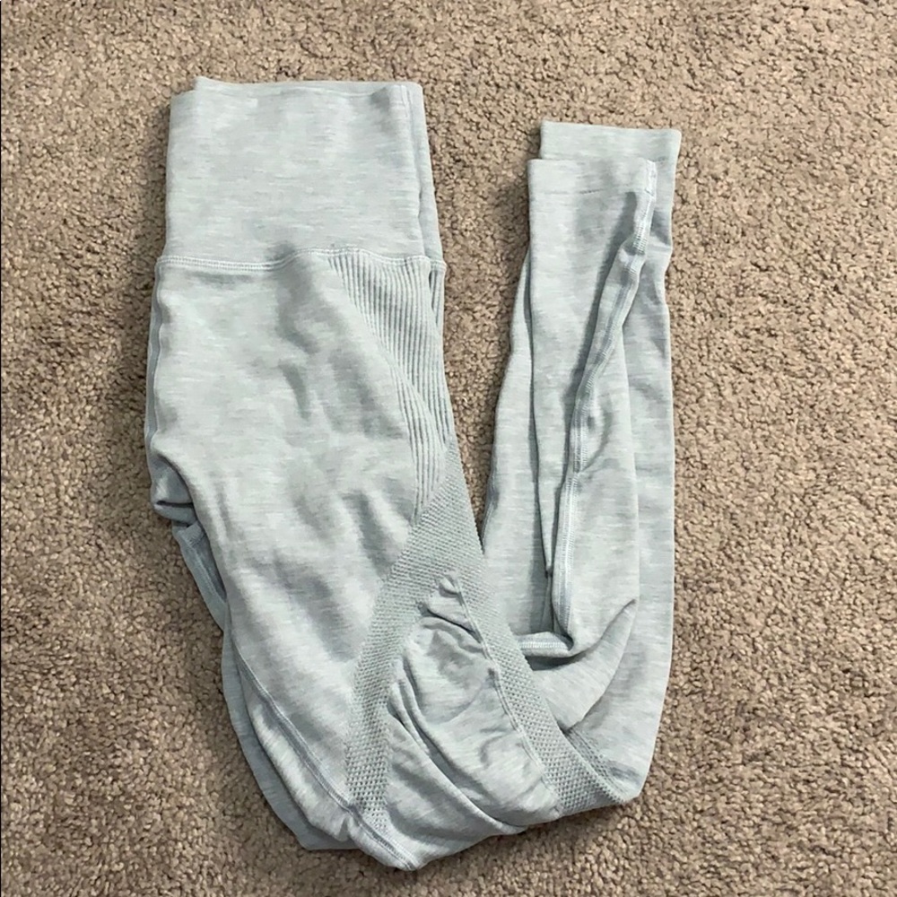 Alphalete aero leggings